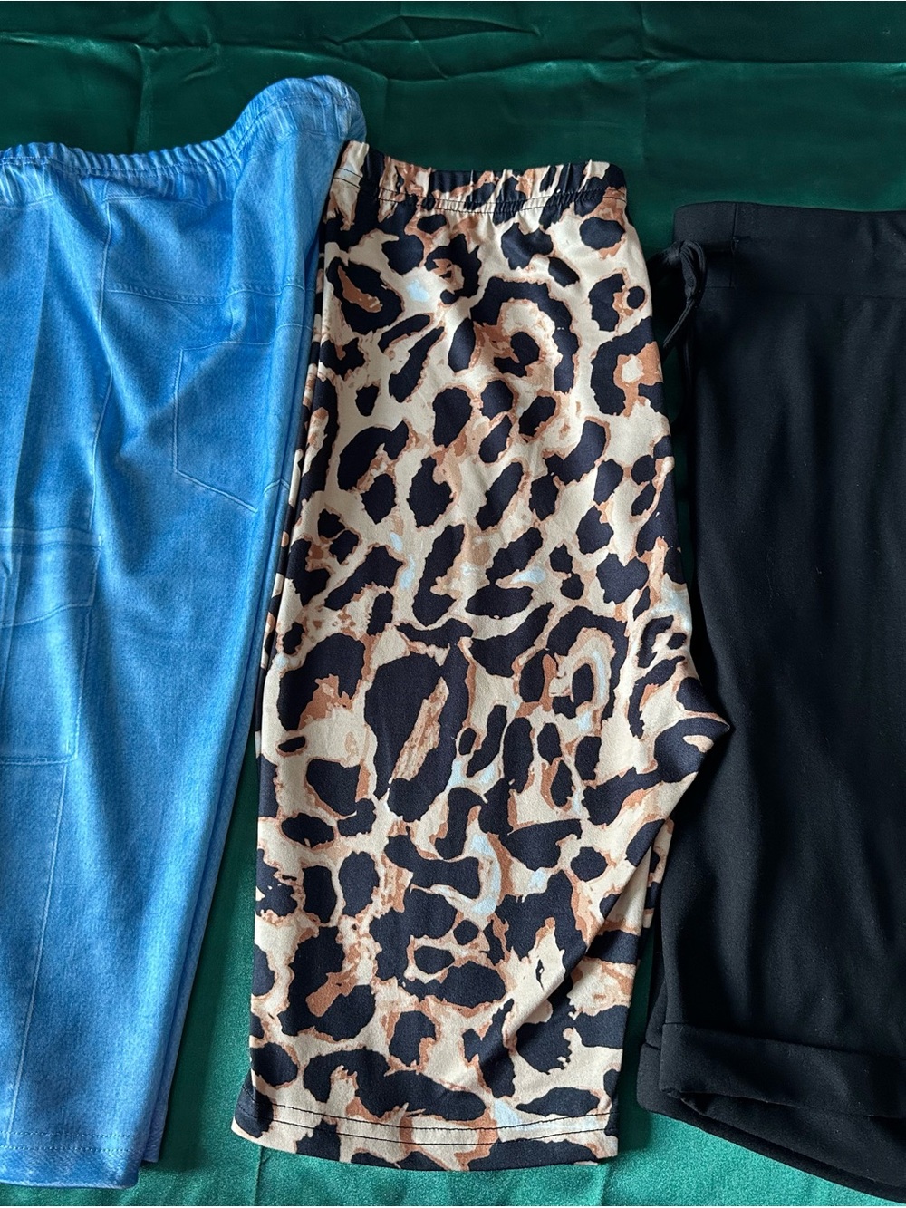 High-Waist Leopard Print Women's Shorts - Brown & Black